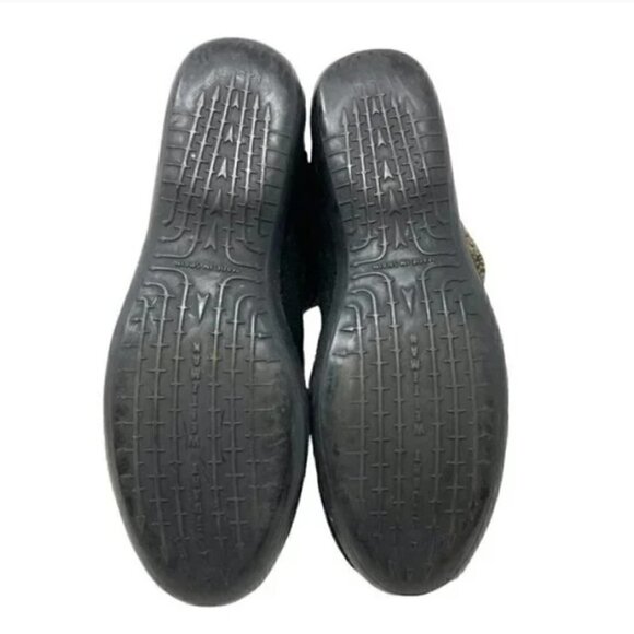 Stuart Weitzman Black Spanish Suede Slouch Wool Ankle Boots - Size 7.5 - Picture 9 of 12